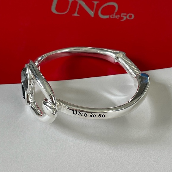 UNO de 50 Bracelet •TOGETHER •Size M -•Silver with Swarovski Crystals - Picture 9 of 15